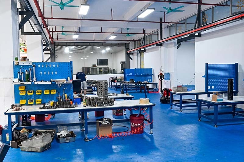 Guangzhou Tieqi Construction Machinery Co., Ltd. linea di produzione del produttore