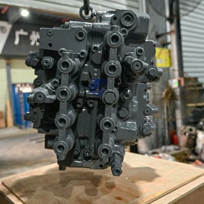 4410248 Hitachi Excavator ZX120-6 ZX130 Main Control Valve Construction Earthmoving Machinery Parts