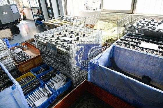 723-48-33100 723-40-74400 FOR KOMATSU PC500-10R PC500-10MO EXCAVATOR PARTS HYDRAULIC MAIN CONTROL VALVE AFTERMARKET ORIGINAL