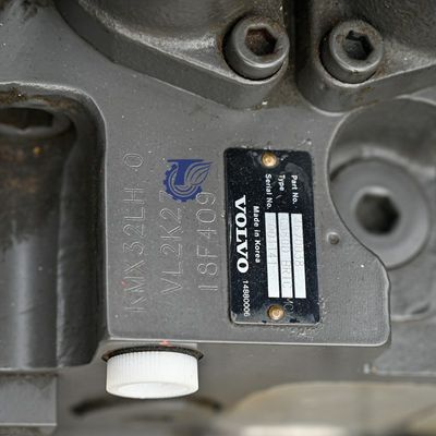 Valvola di controllo principale dell'escavatore Volvo EC380D VOE14667843 VOE14670038