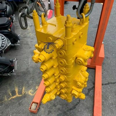 Komatsu 120-6-7 Valvola di controllo principale dell'escavatore idraulica 723-56-12103 723-56-12102