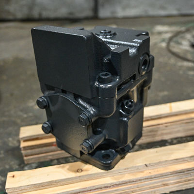 708-1T-00420 7081T00420 Assemblaggio pompa Komatsu D275A Parti