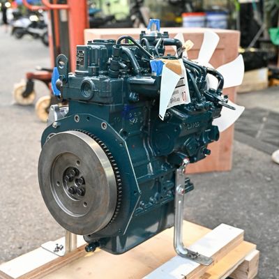 Original Kubota D782 Motor Assembly D782-ET05_CN4 Motore diesel 9.8kw 2300 Rpm Per parti di escavatori