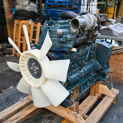 Motore diesel Kubota V2607-T V2607-DI-T-E3B Verticale raffreddato ad acqua