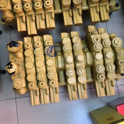 456-1837 471-5697 455-7947 CAT305 306 307E2 Valvola di controllo principale azionata da motore C2.4 Parti di mini escavatori idraulici