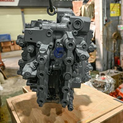 4410248 Hitachi Escavatore ZX120-6 ZX130 Valvola di controllo principale Costruzione Parti di macchinari per movimenti di terra