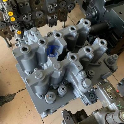 Valvola di controllo principale 4433970 4629348 4625137 4437242 Per Hitachi Excavator ZAX330-6 Parti di riparazione