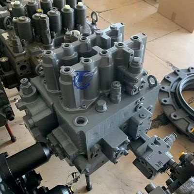 Valvola di controllo principale 4433970 4629348 4625137 4437242 Per Hitachi Excavator ZAX330-6 Parti di riparazione