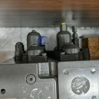 VOE14577777 valvola di comando EC330B EC360B valvola di comando principale di escavatore 14577777 Volvo parti di macchine da costruzione