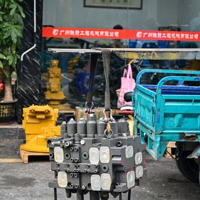KMX32 14670038 VOE14670038 Per Volvo EC380D Parti di riparazione di valvole di controllo idrauliche per escavatori