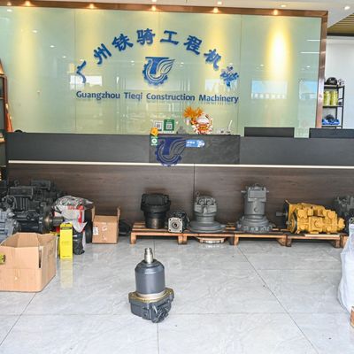 708-7H-04720 7087H04720 7087H11920 708-7H-11920 Komatsu D375 Bulldozer Ventilatore idraulico Motore di ricambio Alta qualità
