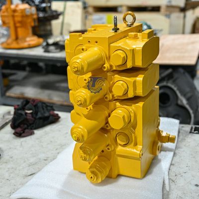 709-12-11808 709-12-11800 709-12-11802 709-12-11803 Per Komatsu WA800-3E0 WA900-3 WD900-3 CARGATORI DELLE RUOTE Valvola di controllo principale idraulica Parti di macchinari da costruzione Mercato di ricambio Alta qualità originale