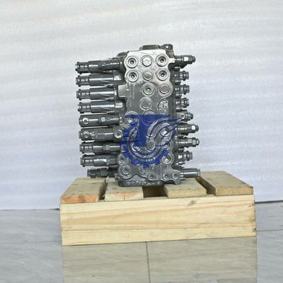 4446245 4469026 Per Hitachi ZX60 ZX65 ZX70 ZX75 EXCAVATORS PARTS Valvola di controllo principale idraulica KYB C0170-31202 C0170-31044 mercato posteriore Originale