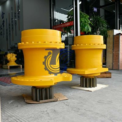 21N-26-00120 21N2600120 Per KOMATSU PC1250-8 PARTI D'ESCAVATORI Motore a oscillazione idraulica Swing Gearbox Swing REDUCTIONE Swing Gear Swing Device (REAR) mercato posteriore Originale