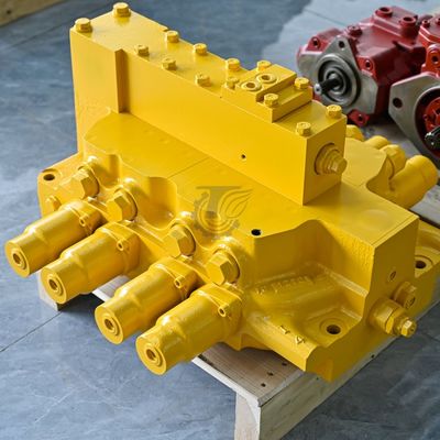 723-63-12101 723-63-12100 723-63-11104 Valvola di controllo principale idraulica per Komatsu D65E D65E-12 D85E D85ESS Parti di caricatori di ruote di escavatori Aftermarket Originale