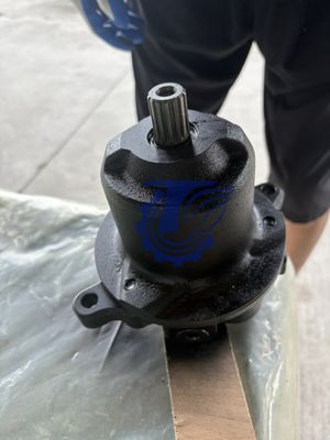 B0440-18001 708-7r-00710 708-7r-01690 Per Kayaba Wa320-5 Wa320-6 Ventilatore idraulico Motore Motore, olio (ventilatore) Parti di escavatore Mercato di ricambio Originale
